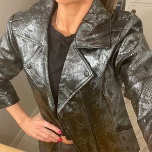 Buckle | BKE Outerwear Faux Leather Snake Print Jacket
